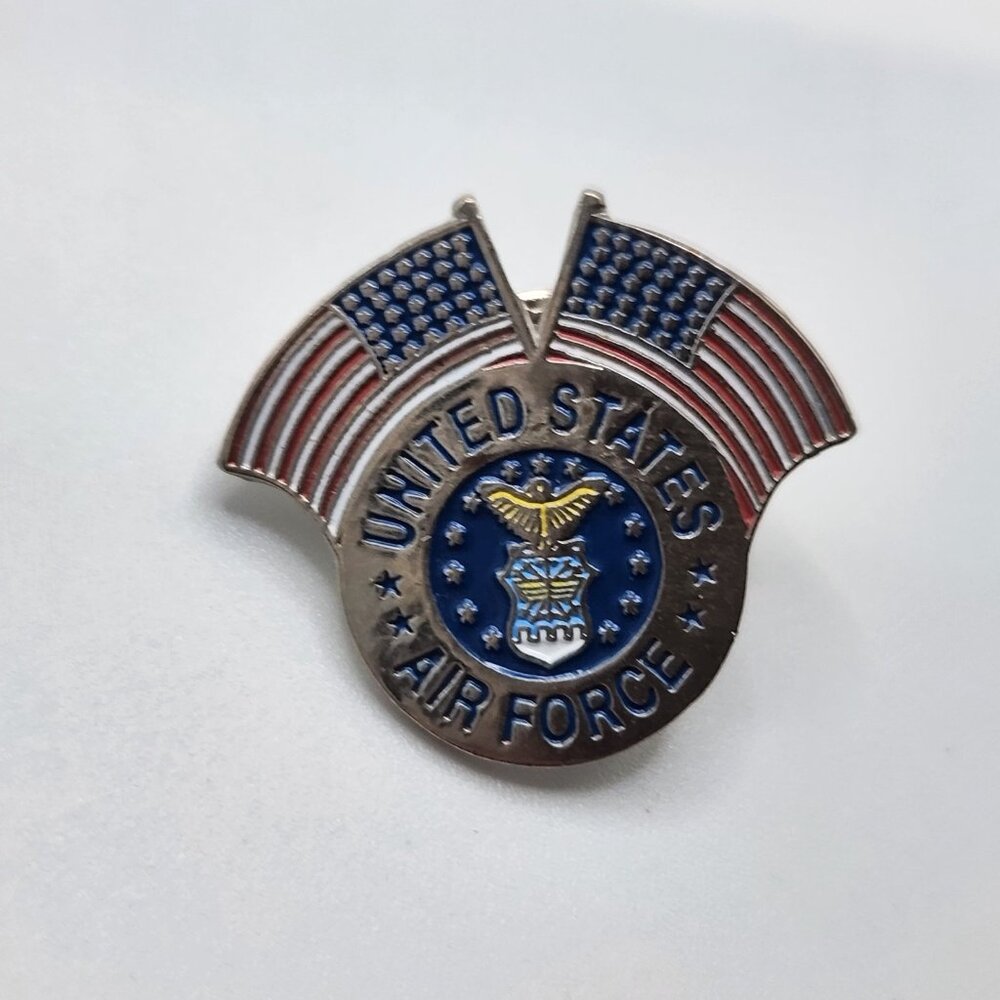 United States Air Force Lapel Pin Hat Pin‎ Tie Tack USAF Symbol w/ 2 US Flags